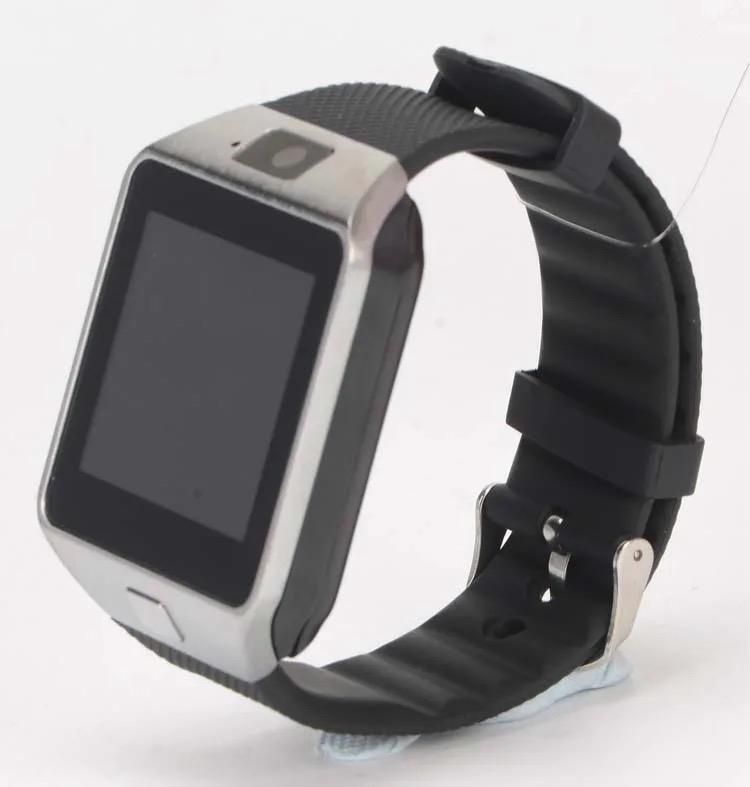 SMARTWATCH SAT SA KAMEROM