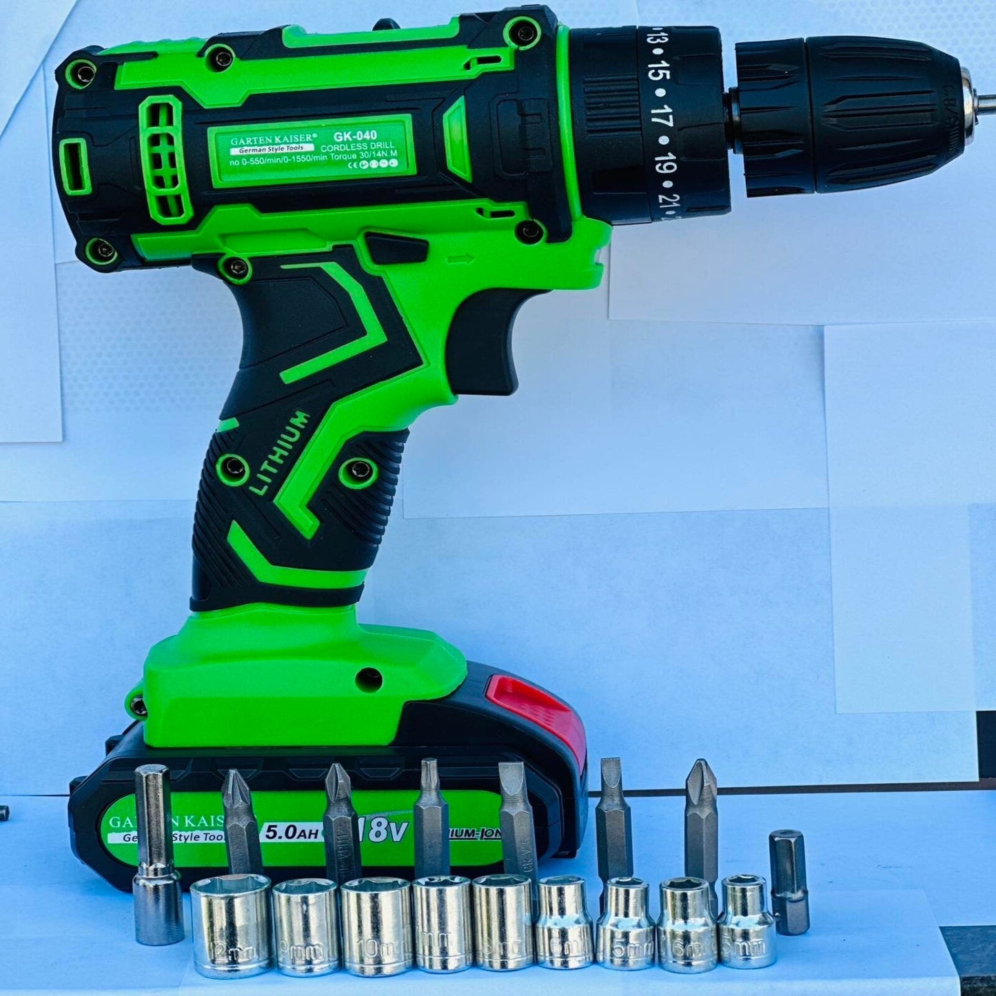 AKU BUŠILICA GK 18V SA 2 BATERIJE