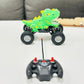 DINOSAUR 360 NA DALJINSKI SA EFEKTOM RIGANJA VODENOG SPREJA